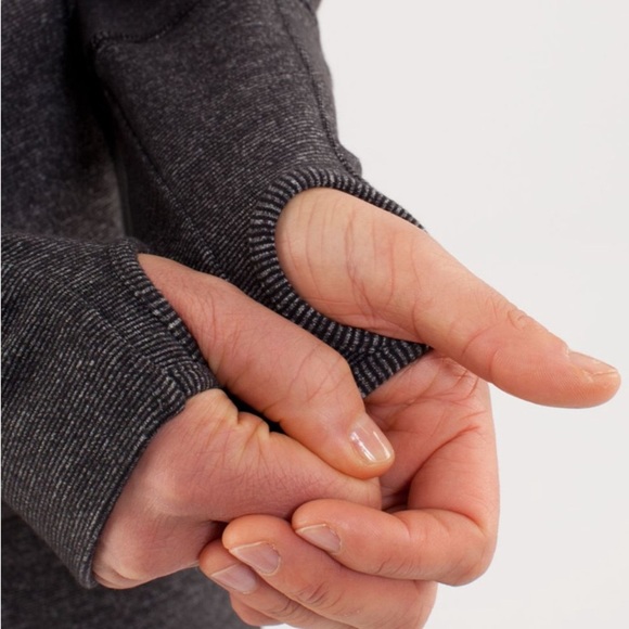 Lululemon In Stride Jacket Black / Wee Stripe Black Heathered Black women 8 - Picture 4 of 15